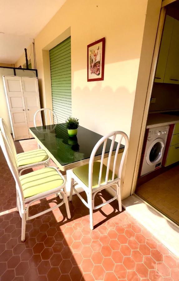 Casa Vacanze Lavanda 멍똥 외부 사진