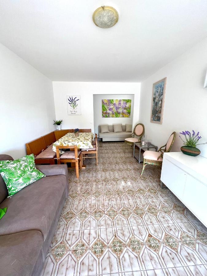 Casa Vacanze Lavanda 멍똥 외부 사진